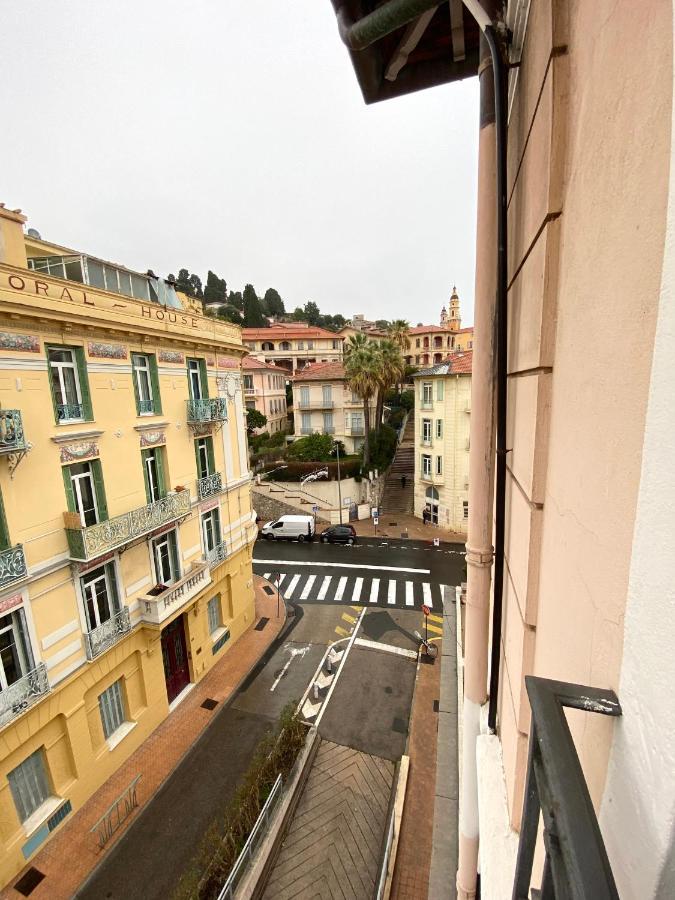 Maison Re- Splendido Appartamento Centro Mentone Luaran gambar