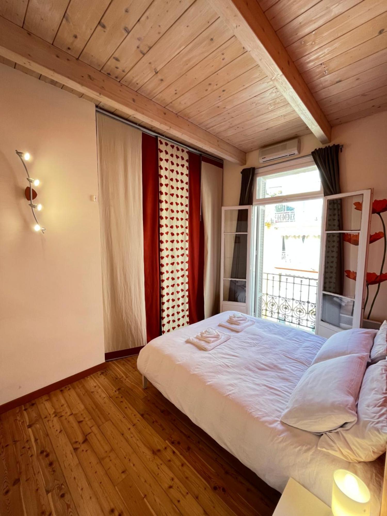 Maison Re- Splendido Appartamento Centro Mentone Luaran gambar